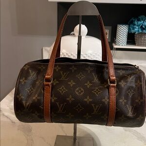 Louis Vuitton Papillon 30